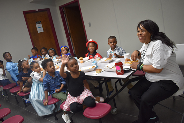 Career Day 349 20180411 1811385440