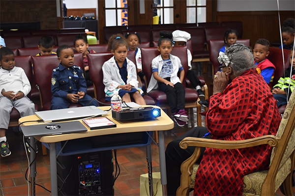 Career Day 367 20180411 1839569487