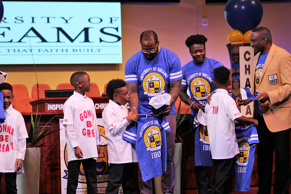 Graduation Image 116 20190531 1038100175