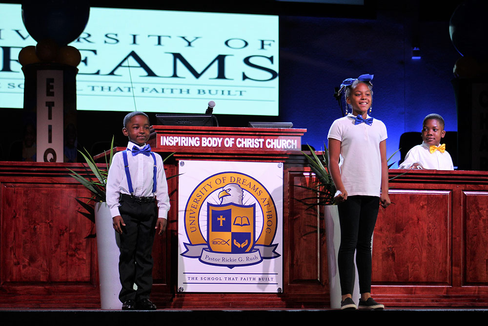 Graduation Image 161 20190531 1281861540