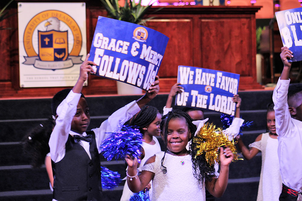 Graduation Image 166 20190531 1367636223