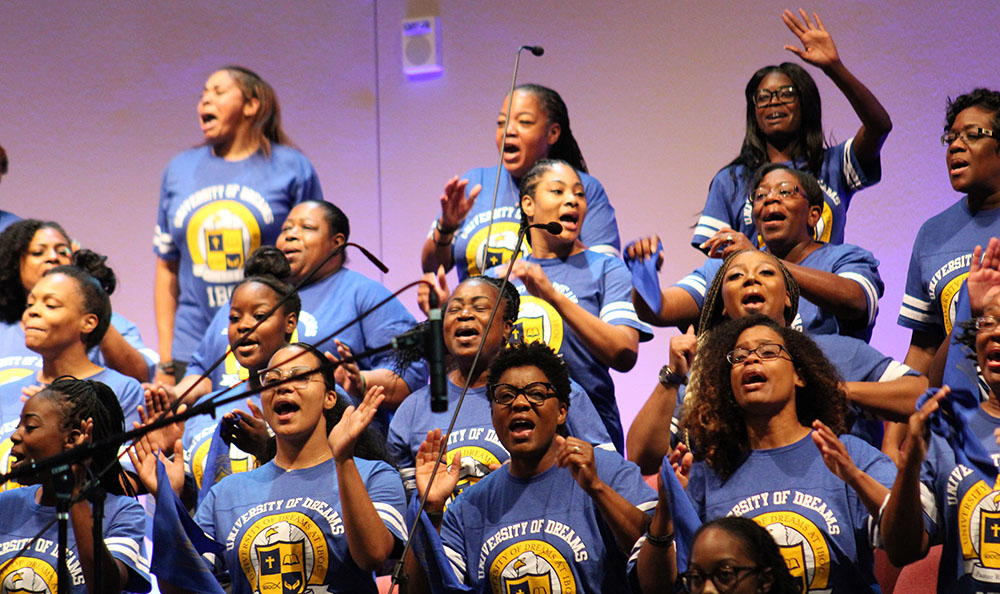 Graduation Image 180 20190531 1740061897