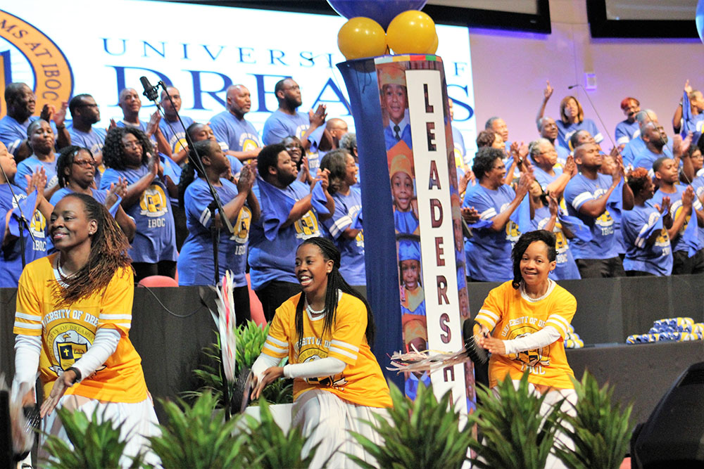 Graduation Image 181 20190531 1003617814