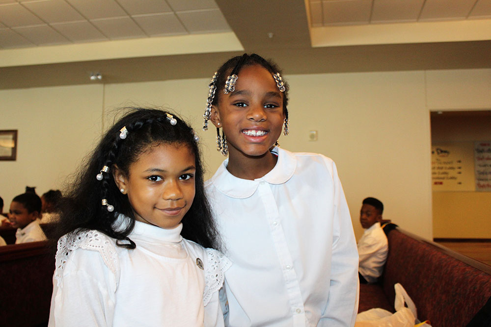 Graduation Image 210 20190531 1863670463