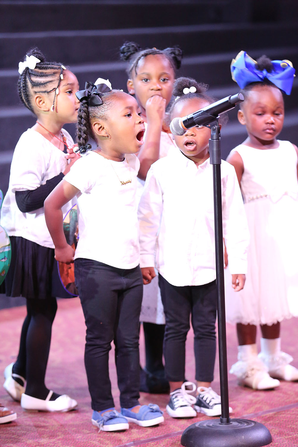 Graduation Image 34 20190531 1232124920