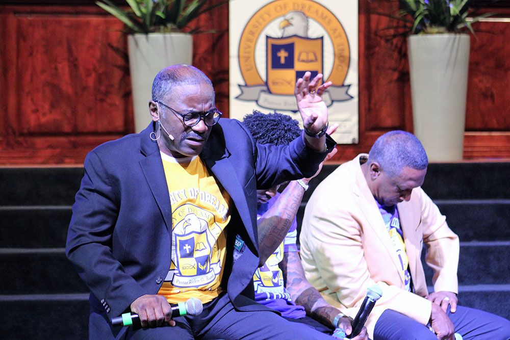 Graduation Image 96 20190531 1935407324