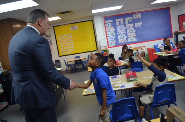 Visit From Mayor Mike Rawlings 13 20180115 1604320823