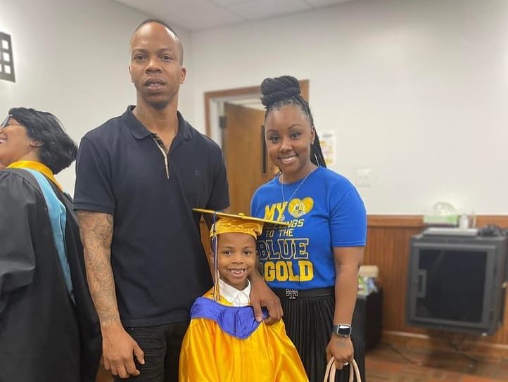 282570364 548128660015889 312206572380044648 N